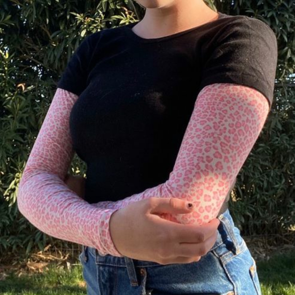 Pink Cheetah Brandy Melville Longsleeve Crop Top